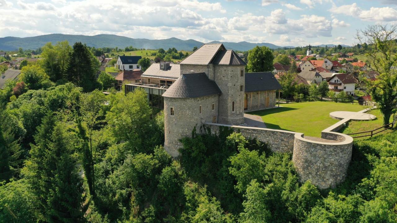 Vinica Castle Hotel Exterior photo